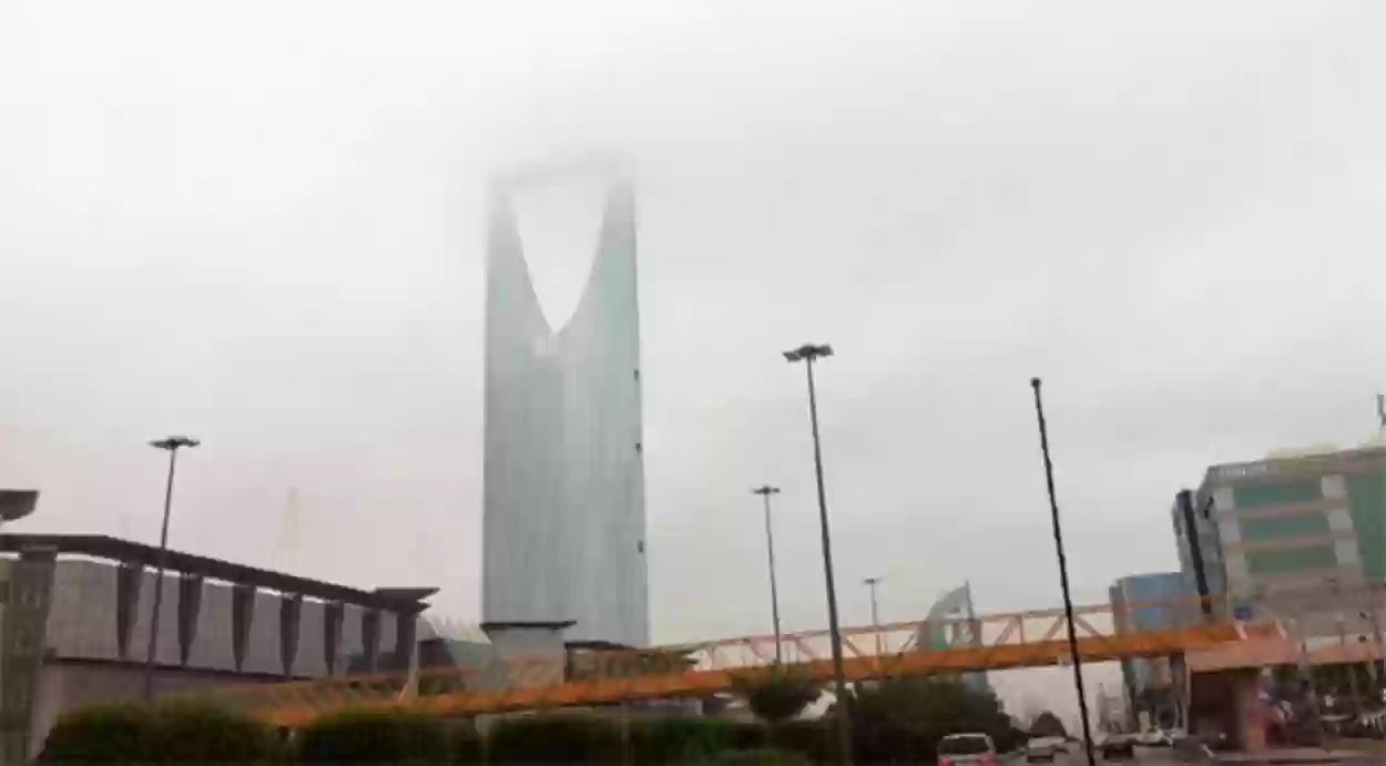 الأرصاد السعودية تواصل إطلاق تحذيراتها بسبب موجة التقلبات الجوية